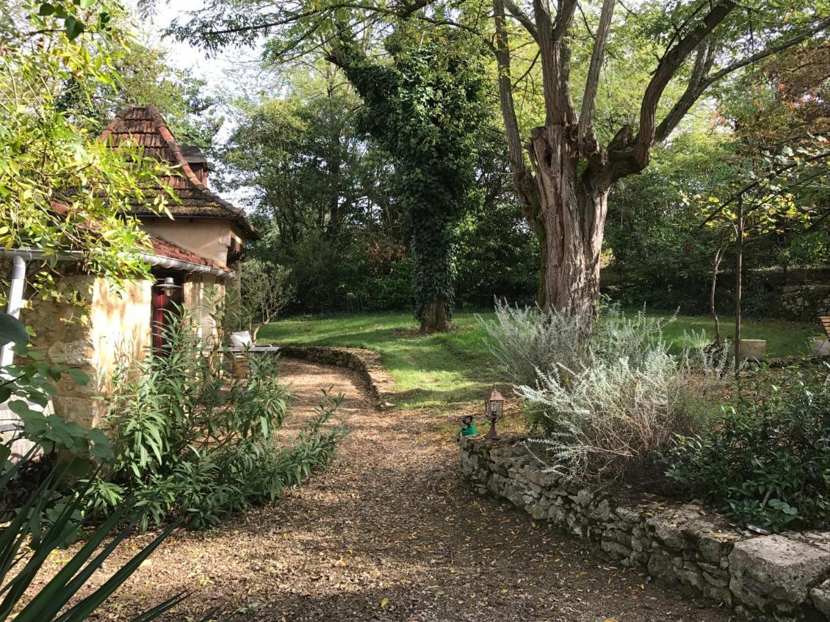 Carreron Gites Gondrin Exterior photo